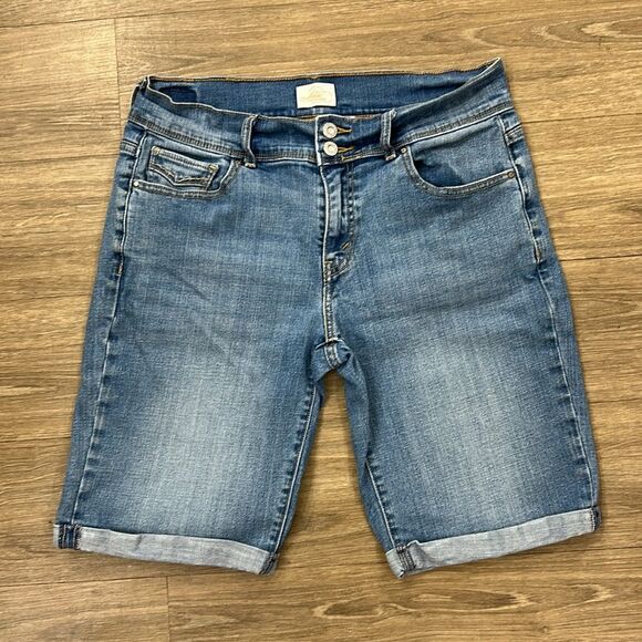 Levi's 515 Bermuda Jean Shorts - Picture 6 of 7